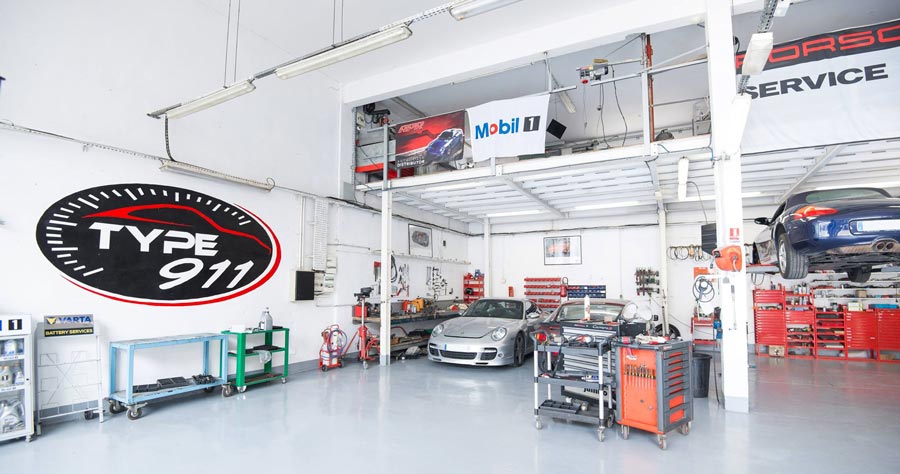 Garage spécialiste Porsche indépendant type 911 c