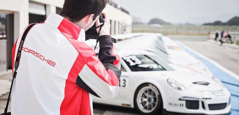 Interview d’Alexis Goure : photographe officiel de la Porsche Carrera Cup France