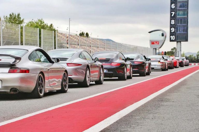 Sortie sur le circuit de Formule 1 de Catalunya à Barcelone ouverte à tous