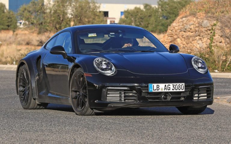 Porsche 992 – la future 911 Turbo se dévoile : gabarit et puissance à la hausse