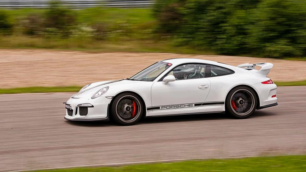 Porsche 911 GT3 blanc carrara 2015 01