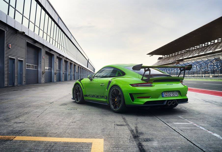 La nouvelle Porsche 911 (991) GT3 RS restylée déjà à l'échelle 1