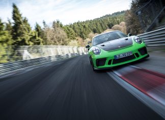 Porsche-911-GT3-RS-nurburgring-record-4