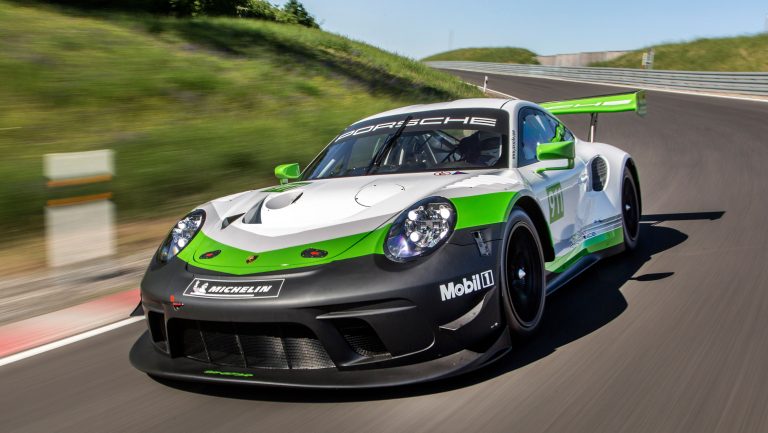 Porsche 911 GT3 R 2019 : un flat 6 de 550ch pour la nouvelle bête de course !