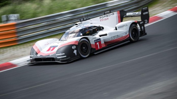 Timo bernhard Porsche record nurburgring