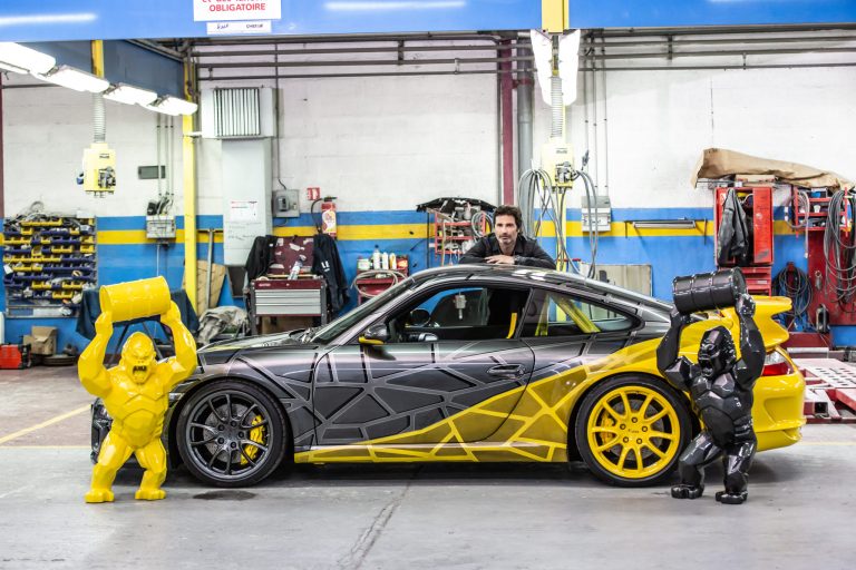 Porsche 911 by Olinksi, une « art-car » pour la bonne cause