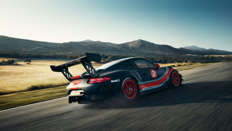 Toute savoir sur la Porsche 911 GT2 RS Clubsport : 700ch sans concession !