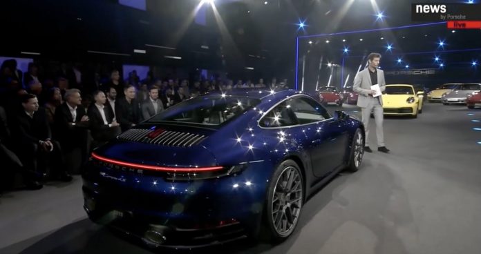 Presentation nouvelle Porsche 911 992