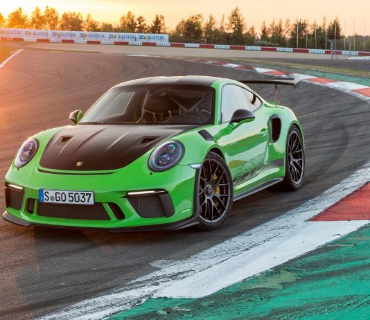 Porsche-911_GT3_RS_Weissach_Package-2019