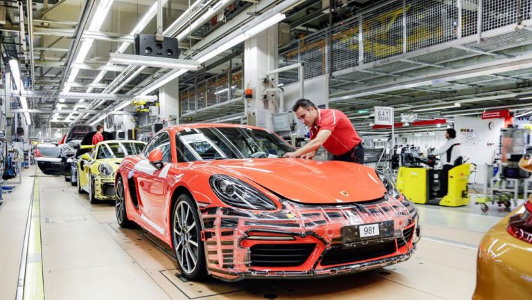 Cette année, les employés Porsche toucheront une prime de… 9 700 € !